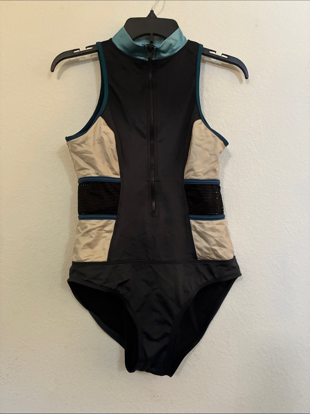 Women's Zella Zip-Front One-Piece Swimsuit/Surf suit S made in US